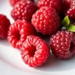 raspberries are keto friendly fruit